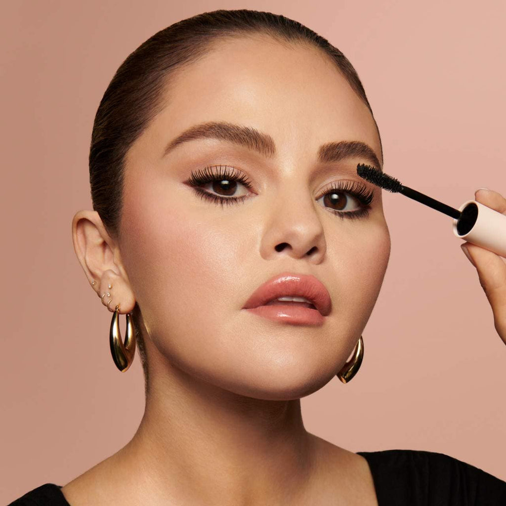 Rare Beauty
Perfect Strokes Universal Volumizing Mascara