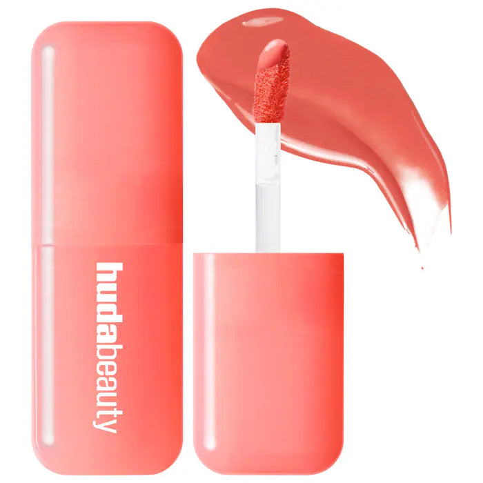 HUDA BEAUTY 
Blush Filter Soft Glow Liquid Blush