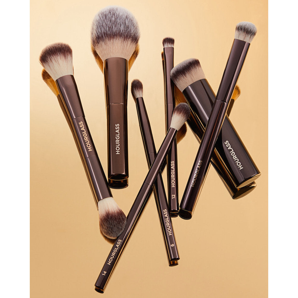 Hourglass Premium Makeup Brush Set – 8 Professional Brushes with Travel Case