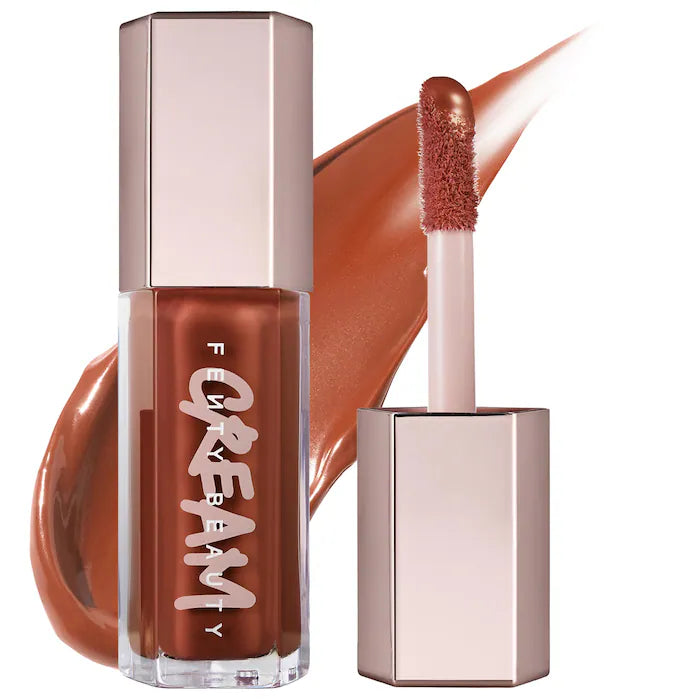 Fenty Beauty  
Gloss Bomb Cream Color Drip Lip Cream